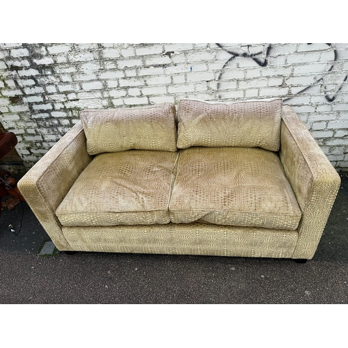 649F - Contemporary Designer Sofa