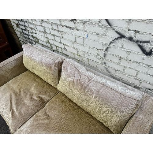 649F - Contemporary Designer Sofa