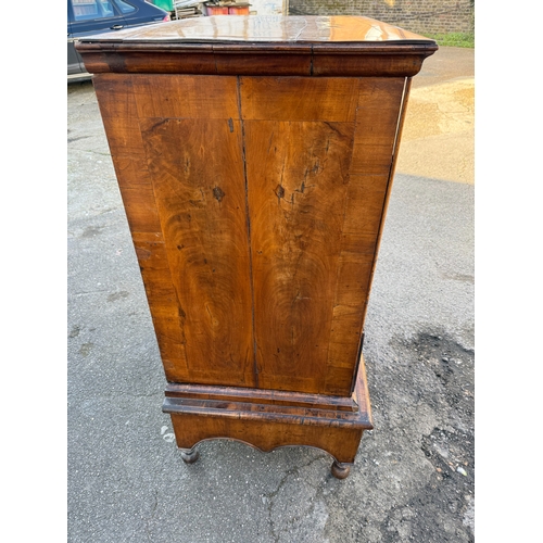 658 - Georgian Walnut Chest of Drawers on Stand