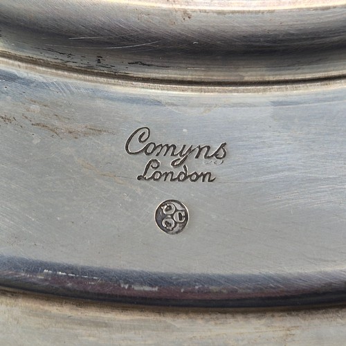 799 - Solid Silver Plate by William Comyns & Sons Commemorating the Silver Wedding of Queen Elizabeth II &... 