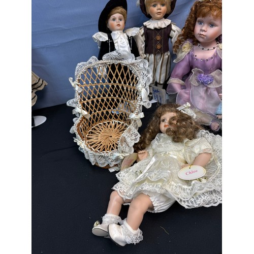 611 - Collection of  Good Quality Vintage Dolls