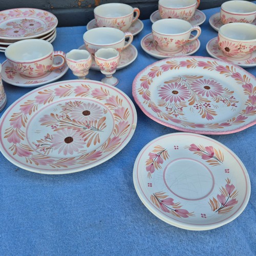 767 - Henriot Quimper Faience Fleuri Rose Dinner Service