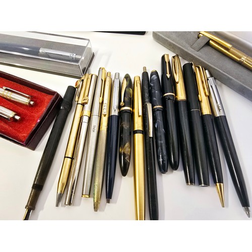 22 - Group of Pens including Parker & various gold nibbed fountain pens etc.