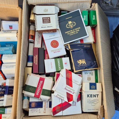 781 - Very Large Collection of Vintage Cigarette Boxes & Packaging