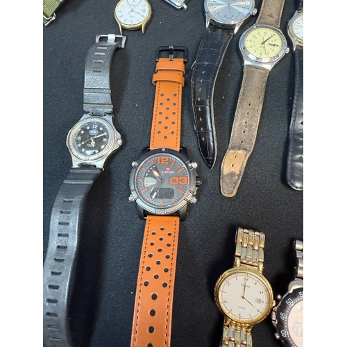 19A - A Large Lot of Mixed Watches