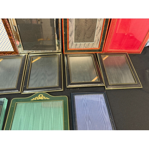 65 - Shelf of Very Good Quality Photo Frames including an example with 22ct Gold Enamel, Dorvilliers of P... 