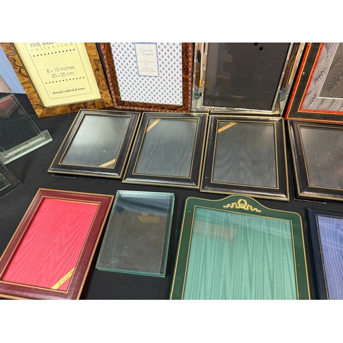 65 - Shelf of Very Good Quality Photo Frames including an example with 22ct Gold Enamel, Dorvilliers of P... 