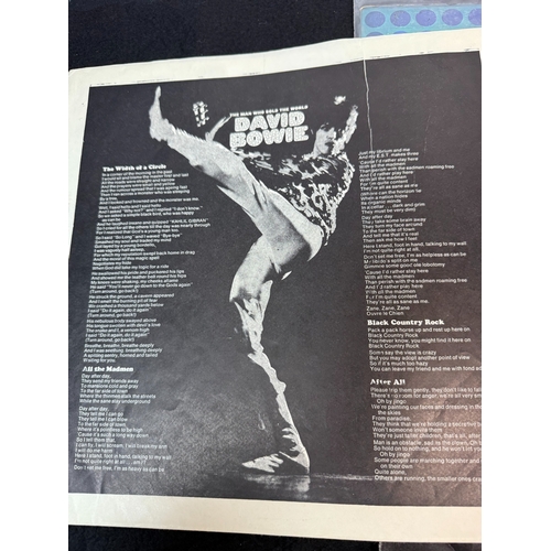 600C - Vinyl Records: DAVID BOWIE - DAVID BOWIE (PHILIPS) LP (ORIGINAL UK COPY - SBL 7912) plus LSP-4816 Th... 