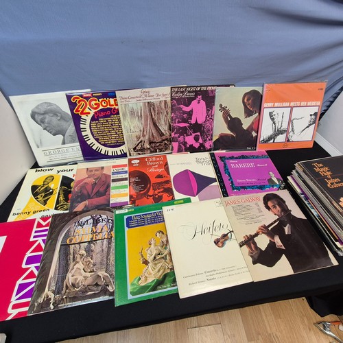 291A - A Very Good and Substantial Collection of Classical Vinyl Records mostly Stereo