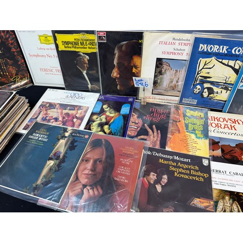 586 - Vinyl Records: A Good Collection of Classical to include Deutsche Grammophon (Mostly Stereo) also in... 