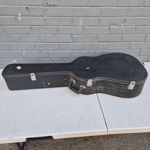 32 - A Fender F-210S Electric Guitar in Case