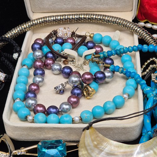 50 - A Mixed Lot to include Jewellery, Watches etc