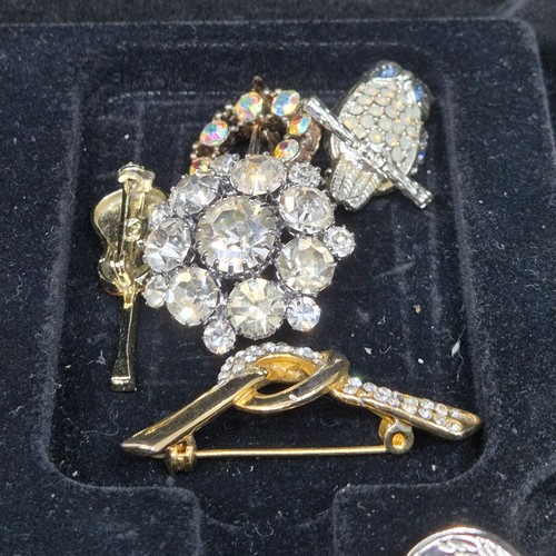 48 - A Mixed Lot of interesting Jewellery to include Brooches, Earrings, Necklaces etc in a Wooden Box