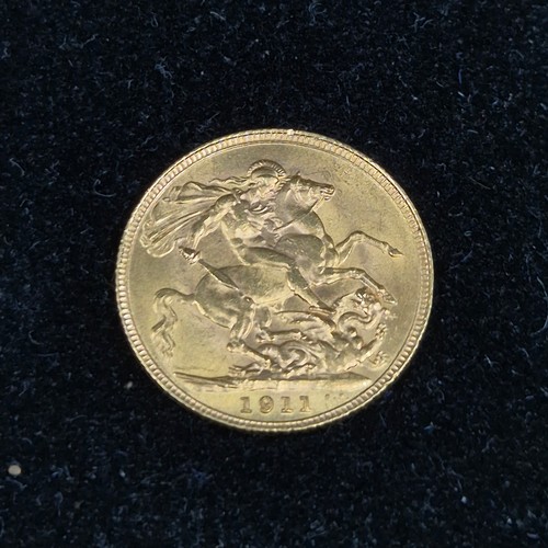 40 - A 1911 Gold Sovereign (7.98g)