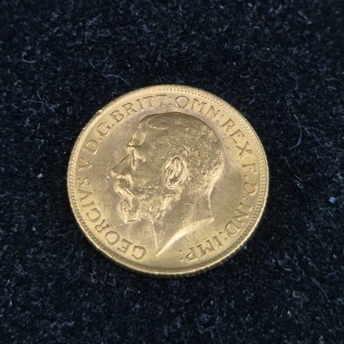 40 - A 1911 Gold Sovereign (7.98g)