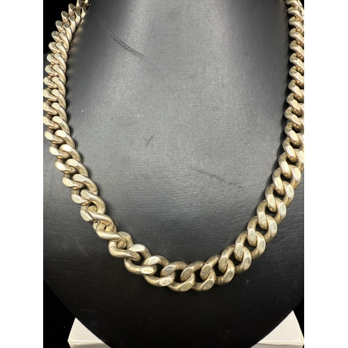 20F - A Heavy Hallmarked Silver Gents Curb Chain 136.6g