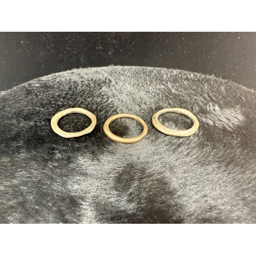 22B - Designer Jewellery: A Set of 3 John Rocha Rings, One 18ct Gold (4.35g) and Two Silver (10g) all Size... 