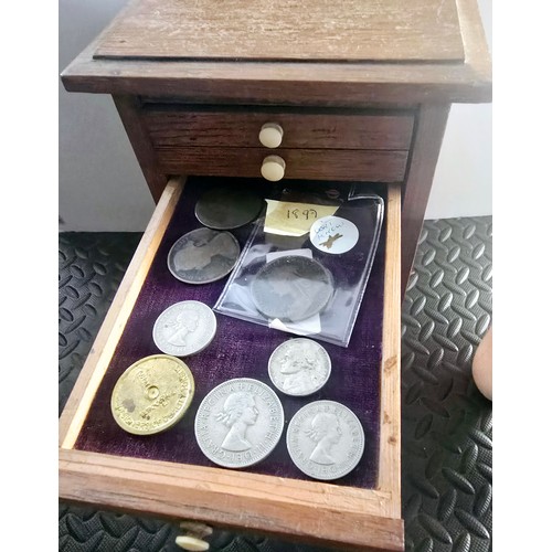68A - A Vintage Coin Collectors Drawer Cabinet containing a quantity of various Coins - Approx 400 coins i... 