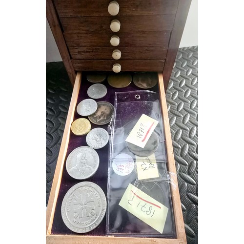 68A - A Vintage Coin Collectors Drawer Cabinet containing a quantity of various Coins - Approx 400 coins i... 