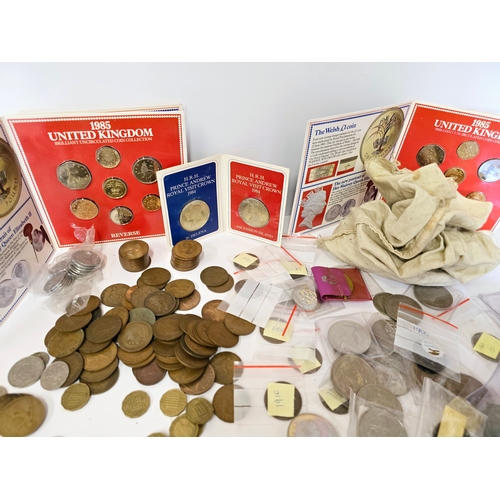 68B - A Selection of Mixed Coins including Commemorative Sets etc.