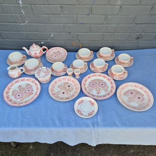 1465 - A Henriot Quimper Faience Fleuri Rose Dinner Service