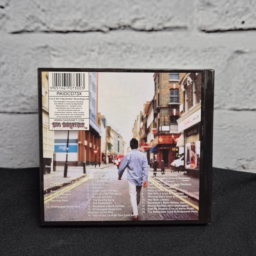 166 - Oasis - (What's The Story) Morning Glory, 2014 3x CD Deluxe Set, European Pressing, Signed by Liam G... 