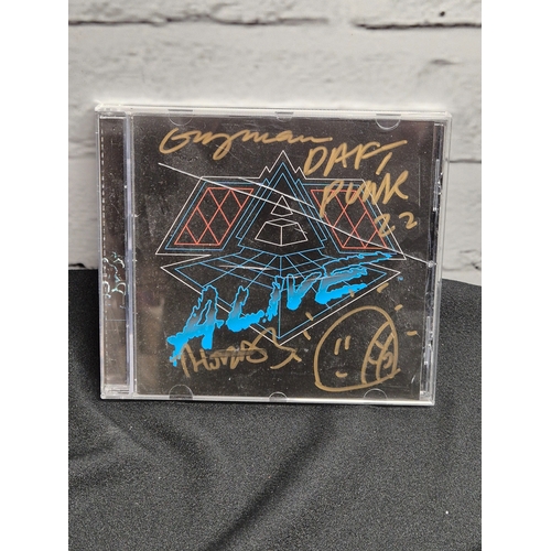 158 - Daft Punk - Alive 2007, 2021 CD, Signed by Daft Punk
