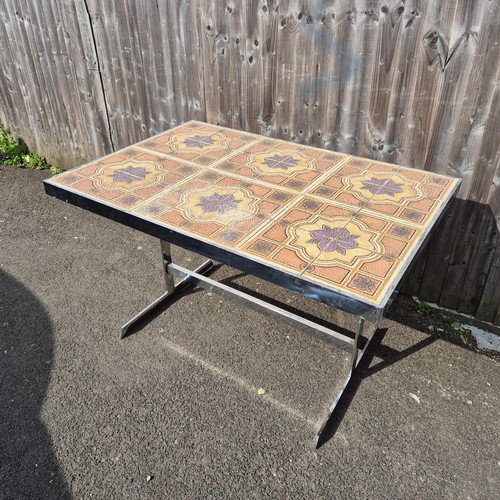 1501 - Mid Century Harrods Dining Table on Chrome Base (approx 123cm x 83cm x 77cm)