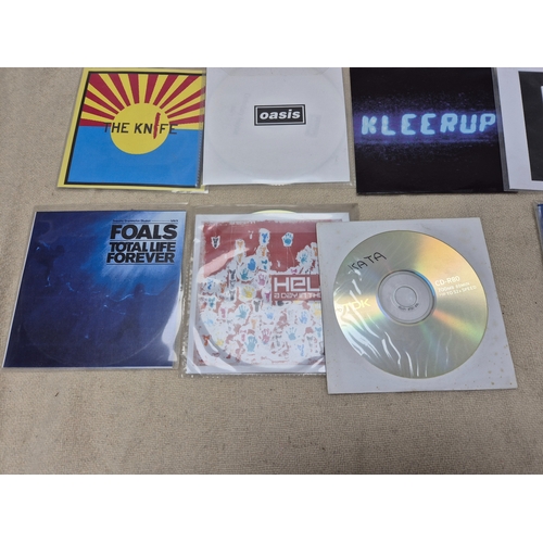 176 - A Interesting Mixed Lot of CDs to include Promos such as one by Oasis