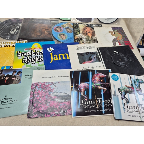 144 - A Mixed Lot of Vinyl Singles to include Picture Discs