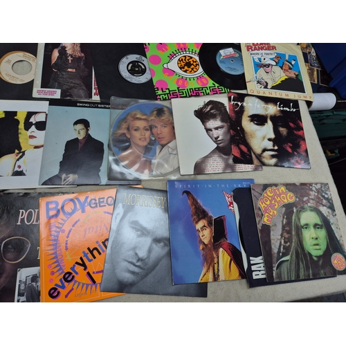 153 - Vinyl Records: A Very Large Collection of 7