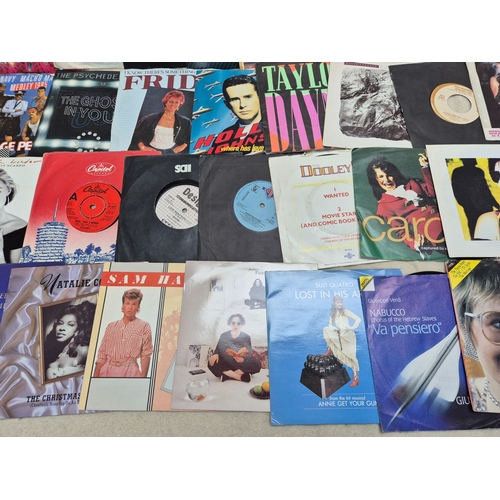 153 - Vinyl Records: A Very Large Collection of 7