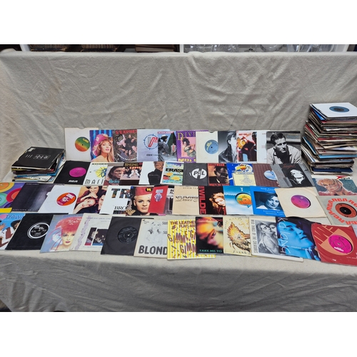 154 - Vinyl Records: A Very Large & Substantial Collection of 7