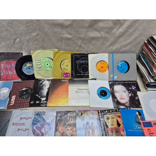 154 - Vinyl Records: A Very Large & Substantial Collection of 7