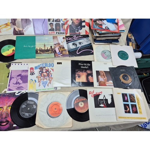 154 - Vinyl Records: A Very Large & Substantial Collection of 7
