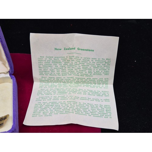 54 - A Yellow Metal Necklace with New Zealand 