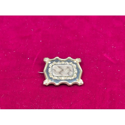 63 - A Yellow Metal Mourning Brooch Dated 1842