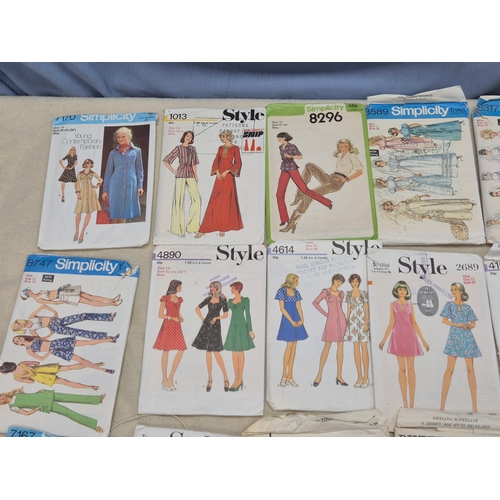 118 - A Lot of Unused Patterns to include Simplicity, Style and others (approx 30 in total)