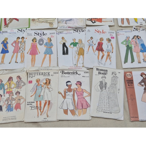 118 - A Lot of Unused Patterns to include Simplicity, Style and others (approx 30 in total)