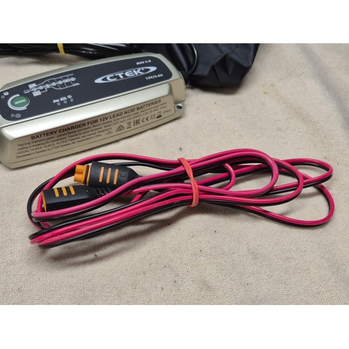 94 - A Ctek MXS 3.8 Trickle Charger, comes with Box, Instructions and official Ctek Extention Lead