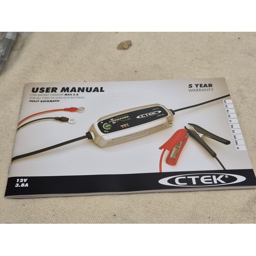 94 - A Ctek MXS 3.8 Trickle Charger, comes with Box, Instructions and official Ctek Extention Lead