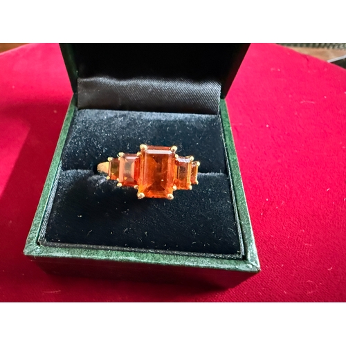 146 - 9ct Gold & Orange Topaz Ring 2.53g Size V/W