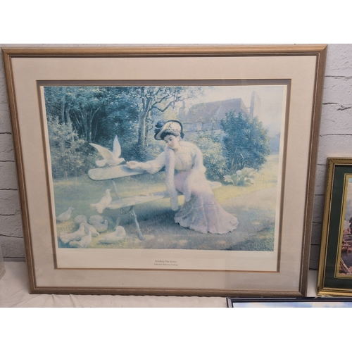 686 - A Collection of Framed Artwork