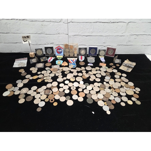 668L - A larged Mixed Lot of British and World Coinage and Medals
