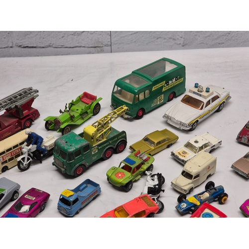 25 - A Collection of Vintage Matchbox/Lesney Cars