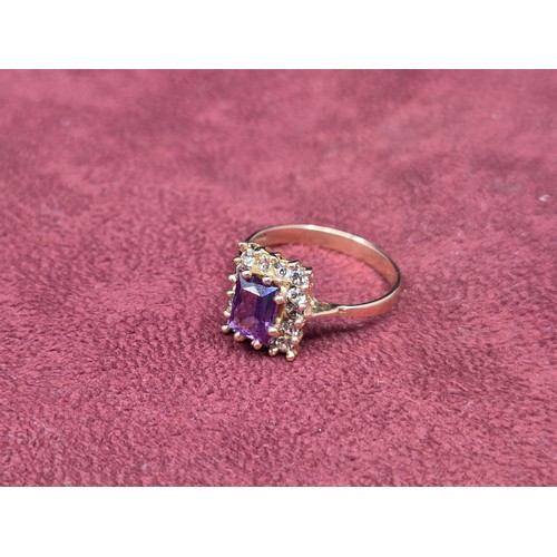 669A - 13ct Gold Diamond and Amethyst Ring Size 3g
