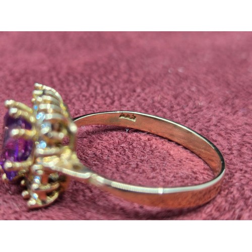669A - 13ct Gold Diamond and Amethyst Ring Size 3g