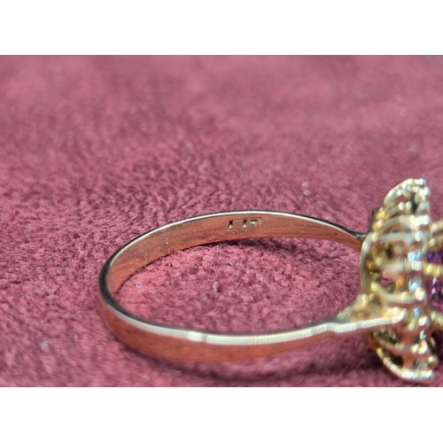 669A - 13ct Gold Diamond and Amethyst Ring Size 3g