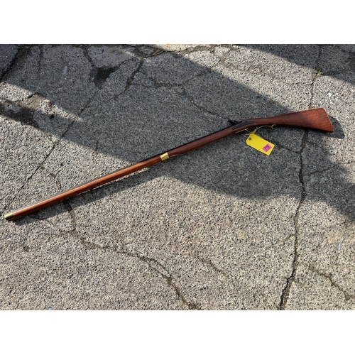 Denix: A replica Davy Crockett Kentucky flintlock carbine rifle