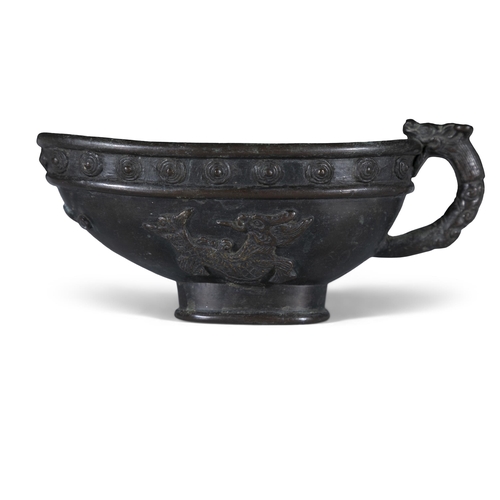 139 - A PAIR OF ARCHAISTIC BRONZE CUPS WITH DRAGON HANDLES  ?? ?????????  China, Qing dynasty  L: 14.5cm; ... 